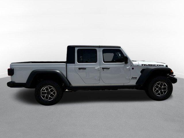 new 2024 Jeep Gladiator car, priced at $49,992