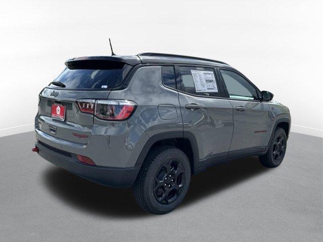 new 2024 Jeep Compass car, priced at $33,994