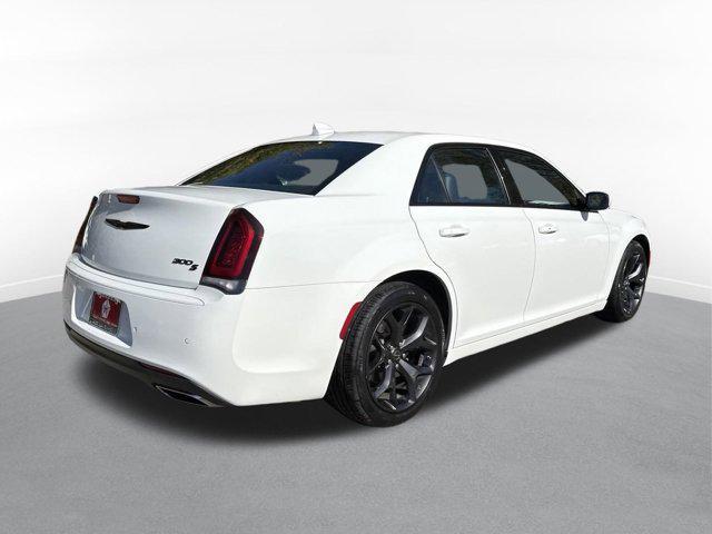 used 2023 Chrysler 300 car, priced at $25,496