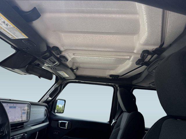 new 2025 Jeep Wrangler car, priced at $44,491