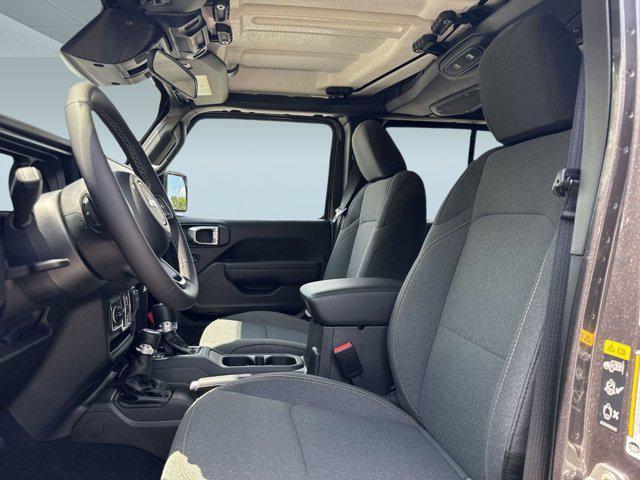 new 2025 Jeep Wrangler car, priced at $44,491