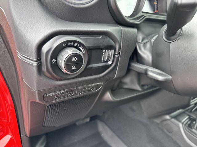 new 2025 Jeep Gladiator car, priced at $42,741