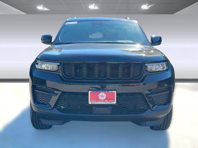new 2025 Jeep Grand Cherokee car, priced at $38,541