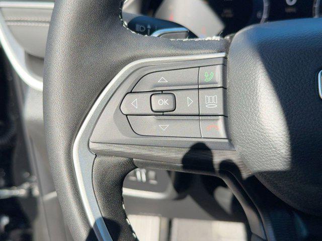 new 2025 Jeep Grand Cherokee car, priced at $38,541