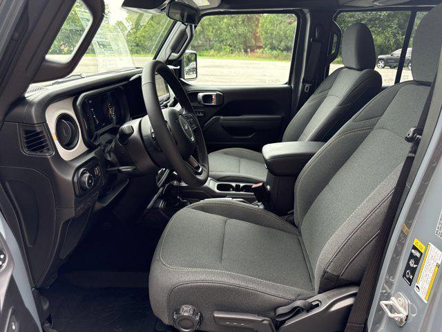 new 2025 Jeep Wrangler car, priced at $43,791