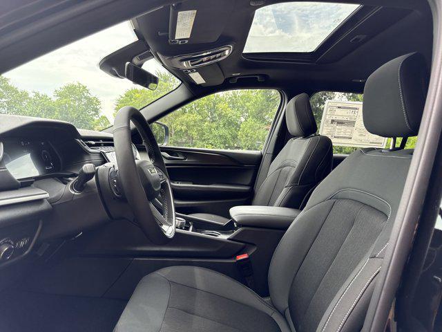 new 2025 Jeep Grand Cherokee L car, priced at $38,991