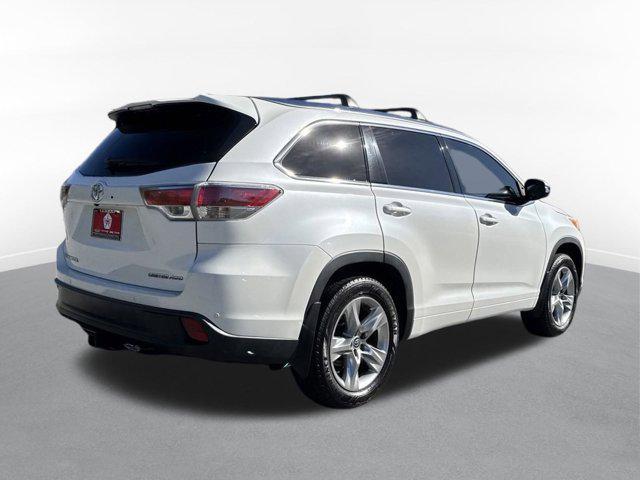 used 2016 Toyota Highlander car, priced at $19,996