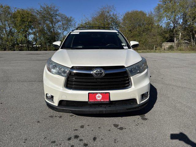 used 2016 Toyota Highlander car, priced at $19,996