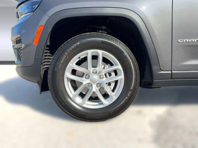 new 2025 Jeep Grand Cherokee car, priced at $36,991