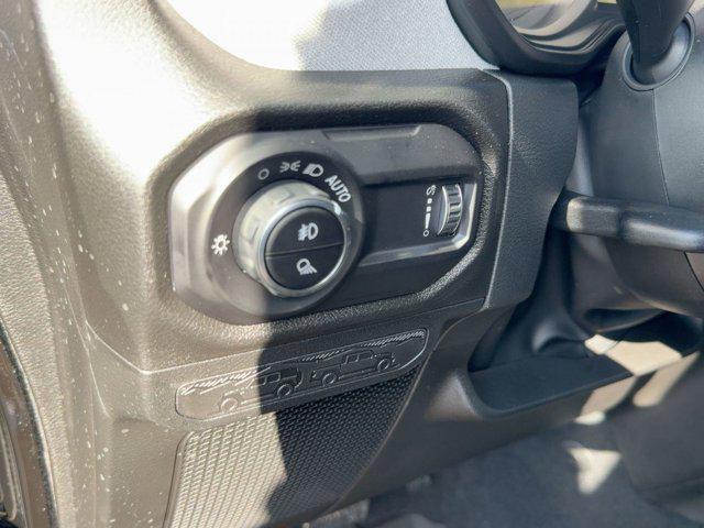 new 2026 Jeep Gladiator car, priced at $48,991