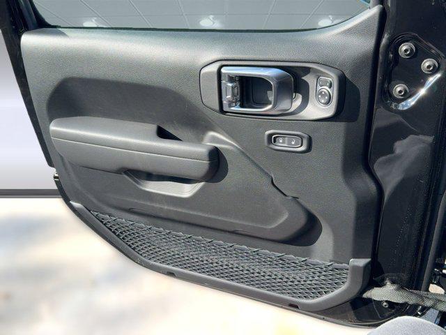 new 2026 Jeep Gladiator car, priced at $48,991