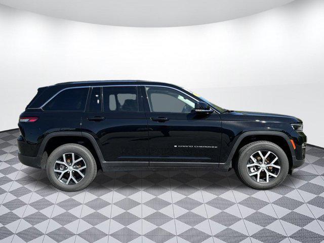 new 2023 Jeep Grand Cherokee car, priced at $38,580