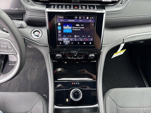 new 2025 Jeep Grand Cherokee car, priced at $37,491