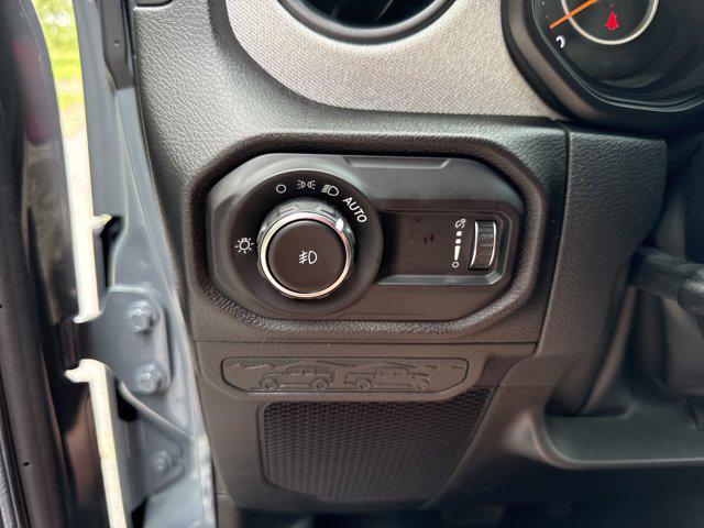 new 2025 Jeep Wrangler car, priced at $41,461
