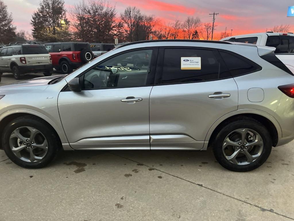 used 2023 Ford Escape car, priced at $28,955