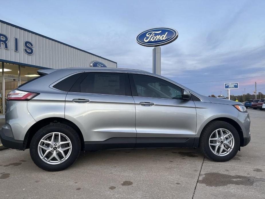 new 2024 Ford Edge car, priced at $43,354