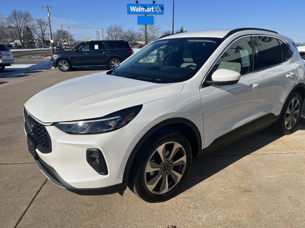 new 2025 Ford Escape car, priced at $39,714