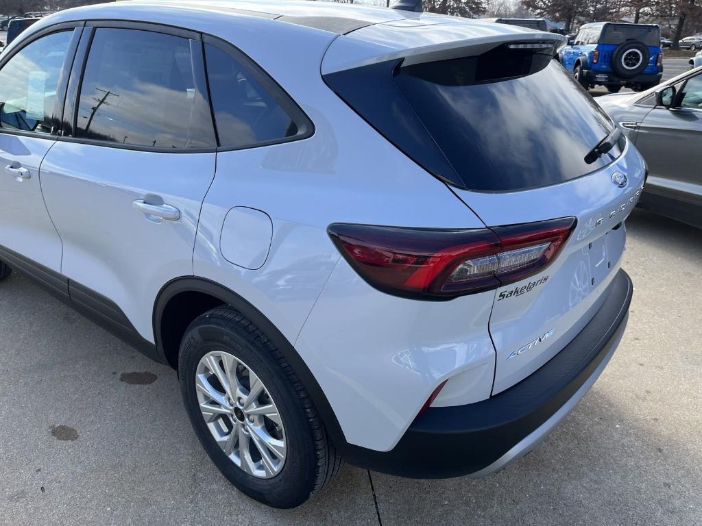 new 2025 Ford Escape car, priced at $32,864