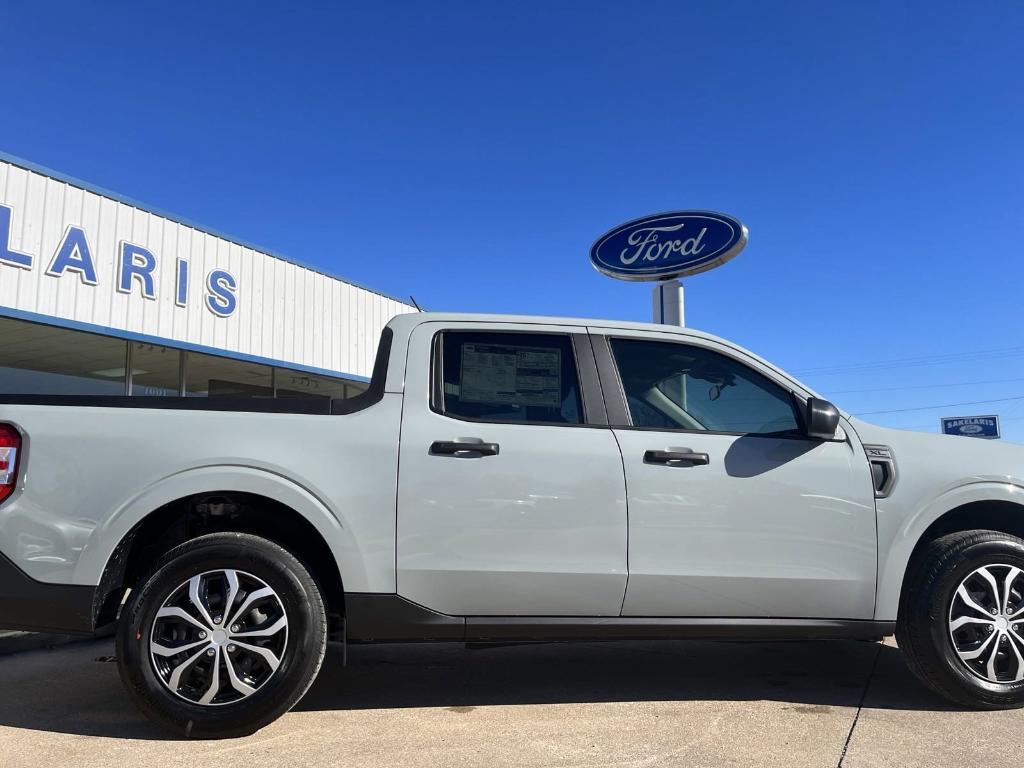 new 2024 Ford Maverick car, priced at $28,827