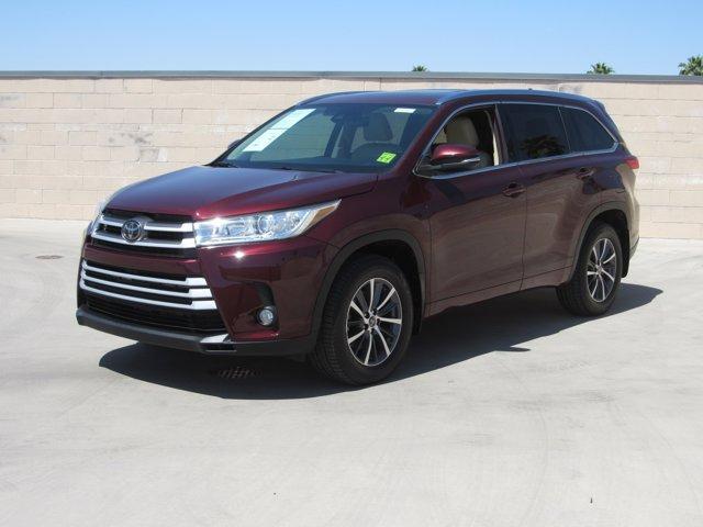 used 2018 Toyota Highlander car, priced at $24,660