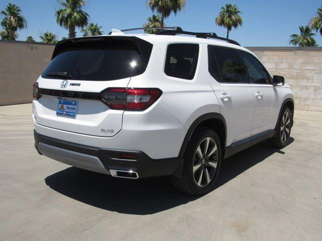 new 2025 Honda Pilot car, priced at $54,985