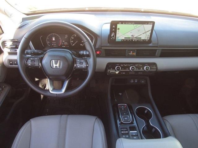 used 2024 Honda Pilot car, priced at $45,993