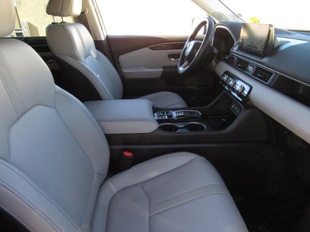 used 2024 Honda Pilot car, priced at $45,993