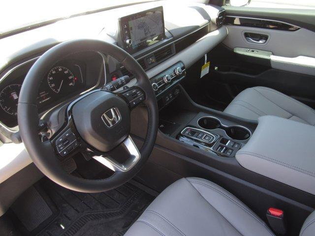 new 2025 Honda Pilot car, priced at $54,255