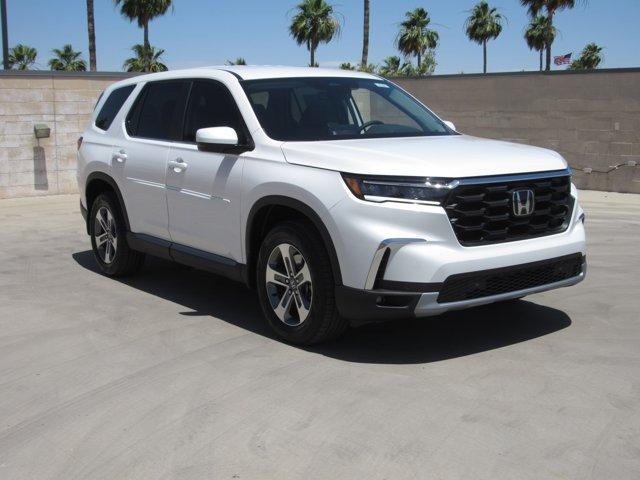 new 2025 Honda Pilot car, priced at $47,050