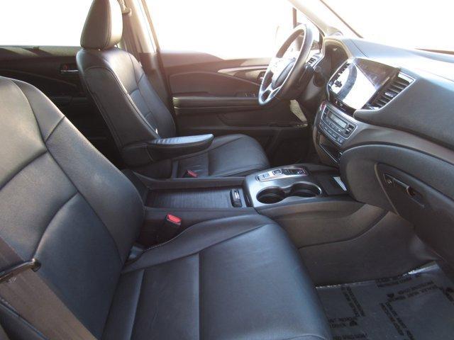 used 2022 Honda Pilot car, priced at $30,608