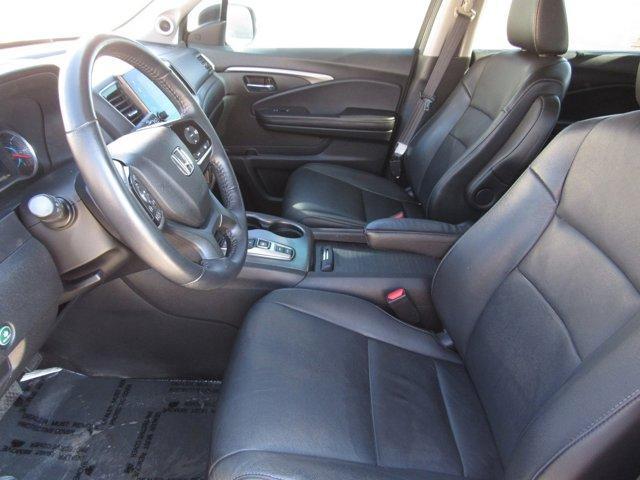 used 2022 Honda Pilot car, priced at $30,608