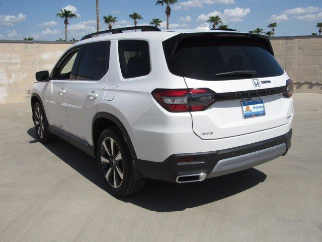 new 2025 Honda Pilot car, priced at $54,930