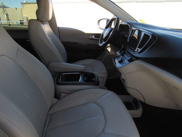 used 2021 Chrysler Pacifica car, priced at $22,332