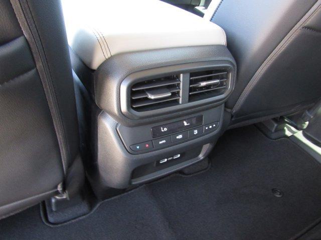 new 2025 Honda Pilot car, priced at $46,180