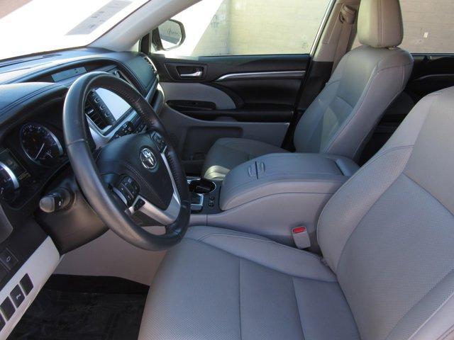 used 2019 Toyota Highlander car, priced at $21,711