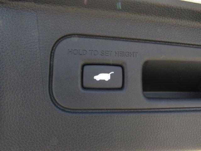 new 2025 Honda Pilot car, priced at $53,405