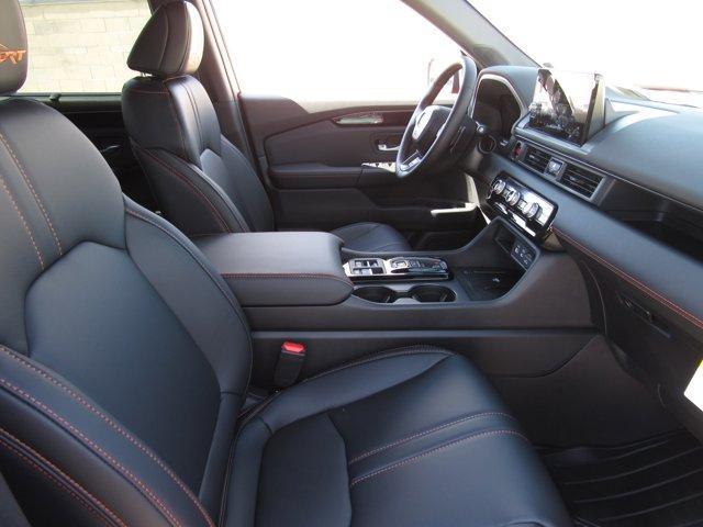 new 2025 Honda Pilot car, priced at $51,830