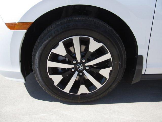 new 2026 Honda Odyssey car, priced at $45,340