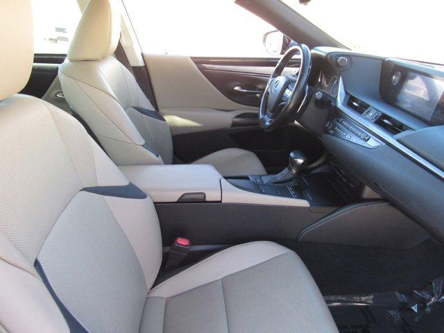 used 2019 Lexus ES 350 car, priced at $33,997