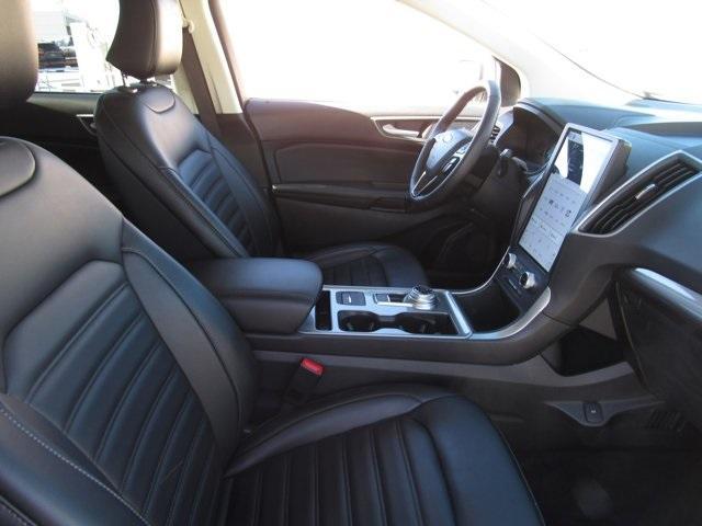 used 2024 Ford Edge car, priced at $30,720