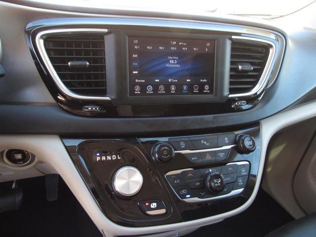 used 2020 Chrysler Pacifica car, priced at $18,490