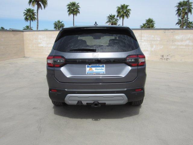 new 2025 Honda Pilot car, priced at $44,995