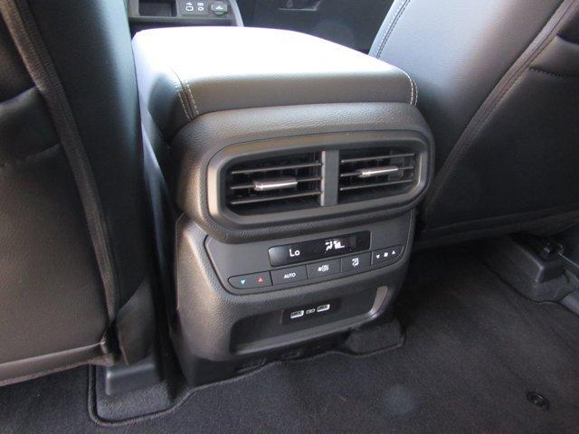 new 2025 Honda Pilot car, priced at $51,550