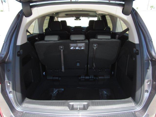 new 2026 Honda Odyssey car, priced at $44,290