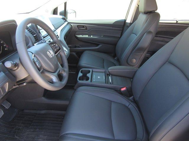 new 2026 Honda Odyssey car, priced at $44,290