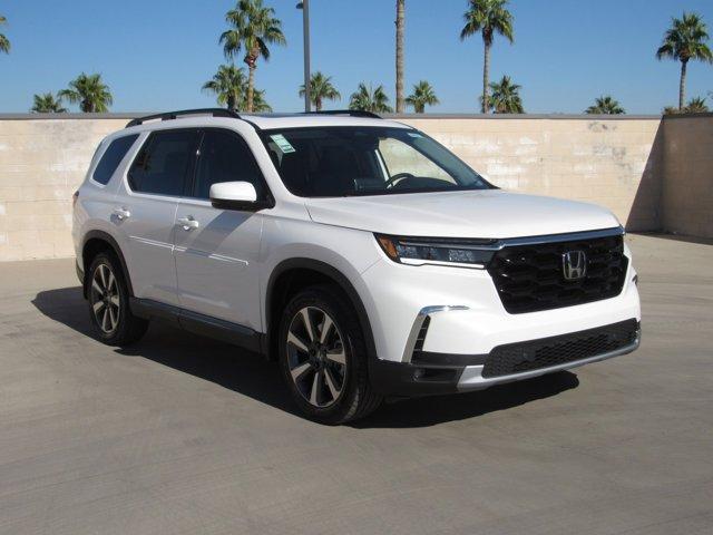 new 2025 Honda Pilot car, priced at $45,824