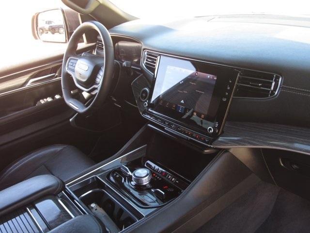 used 2022 Jeep Wagoneer car, priced at $43,236
