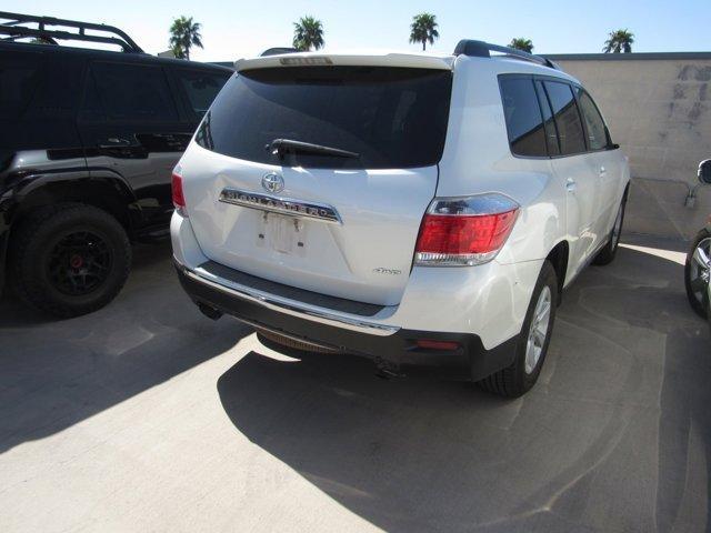 used 2013 Toyota Highlander car, priced at $13,332