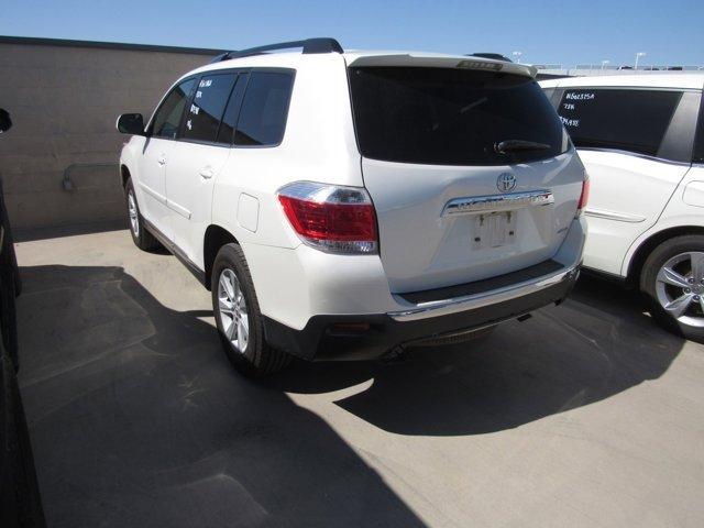 used 2013 Toyota Highlander car, priced at $13,332