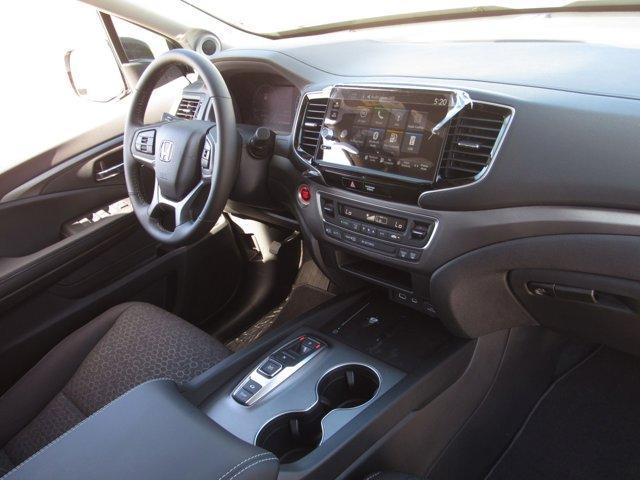 new 2025 Honda Ridgeline car, priced at $42,305